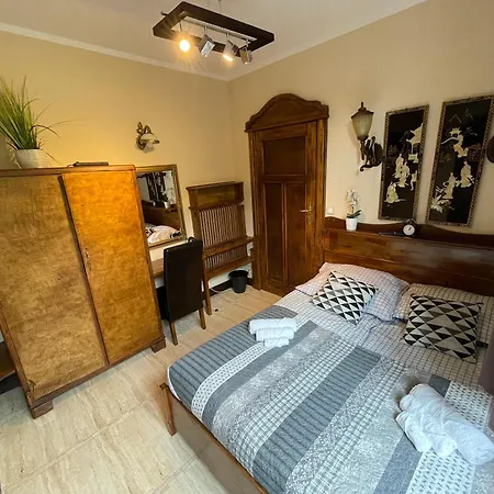 Bed and Breakfast Dworek Oliwski Γκντανσκ