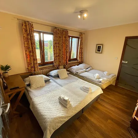 Bed & Breakfast Dworek Oliwski Gdansk