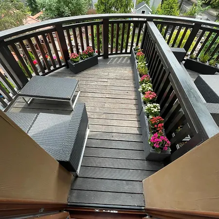 Dworek Oliwski Bed & Breakfast Gdansk