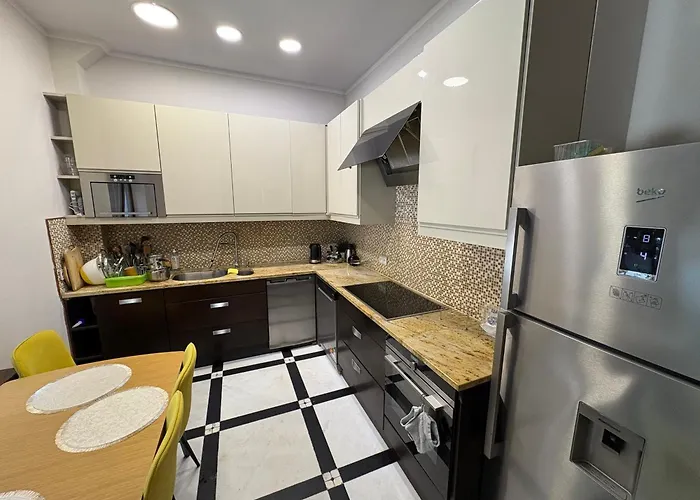 Dworek Oliwski فندق مبيت وإفطار 3*