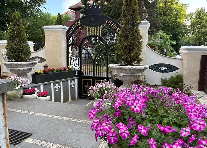 Dworek Oliwski غدانسك