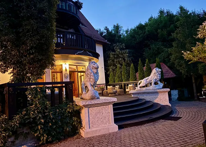 Dworek Oliwski Bed & Breakfast Gdańsk