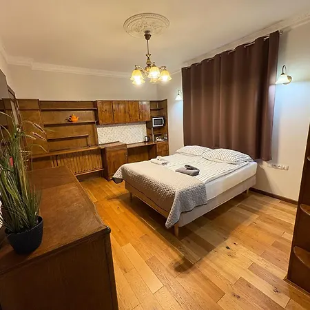 Oda ve Kahvaltı Dworek Oliwski 3*